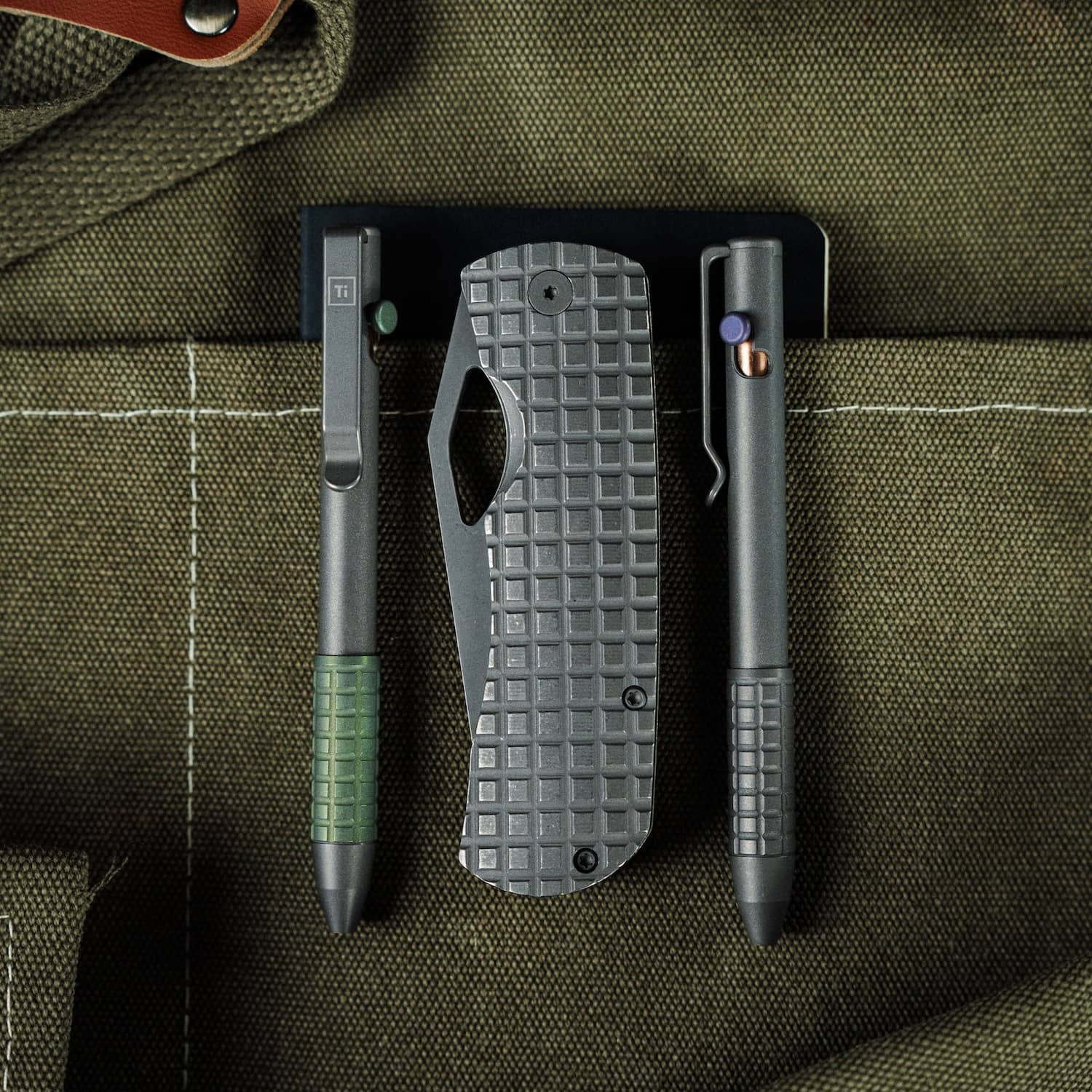 bigidesign-bolt-action-pen-titan-mcnees-gr-n image 6