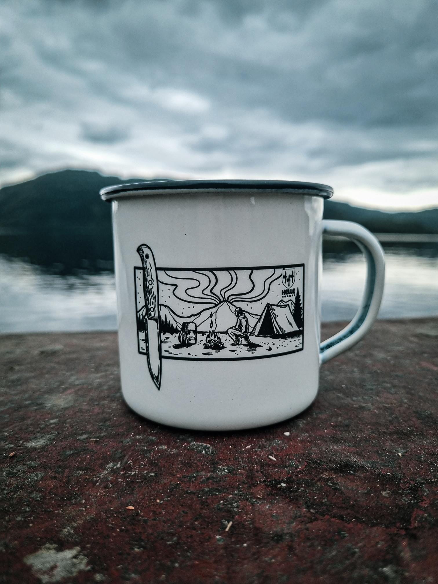 helle-nordlys-emaillebecher-0-4-l-camping-outdoor image 1