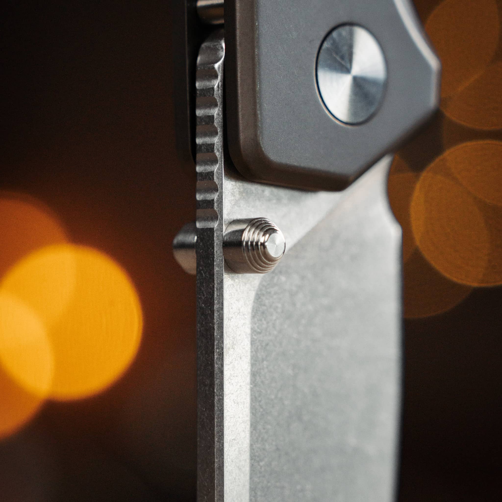 bigidesign-ti-manu-taschenmesser-titan-s90v-drop-point image 3
