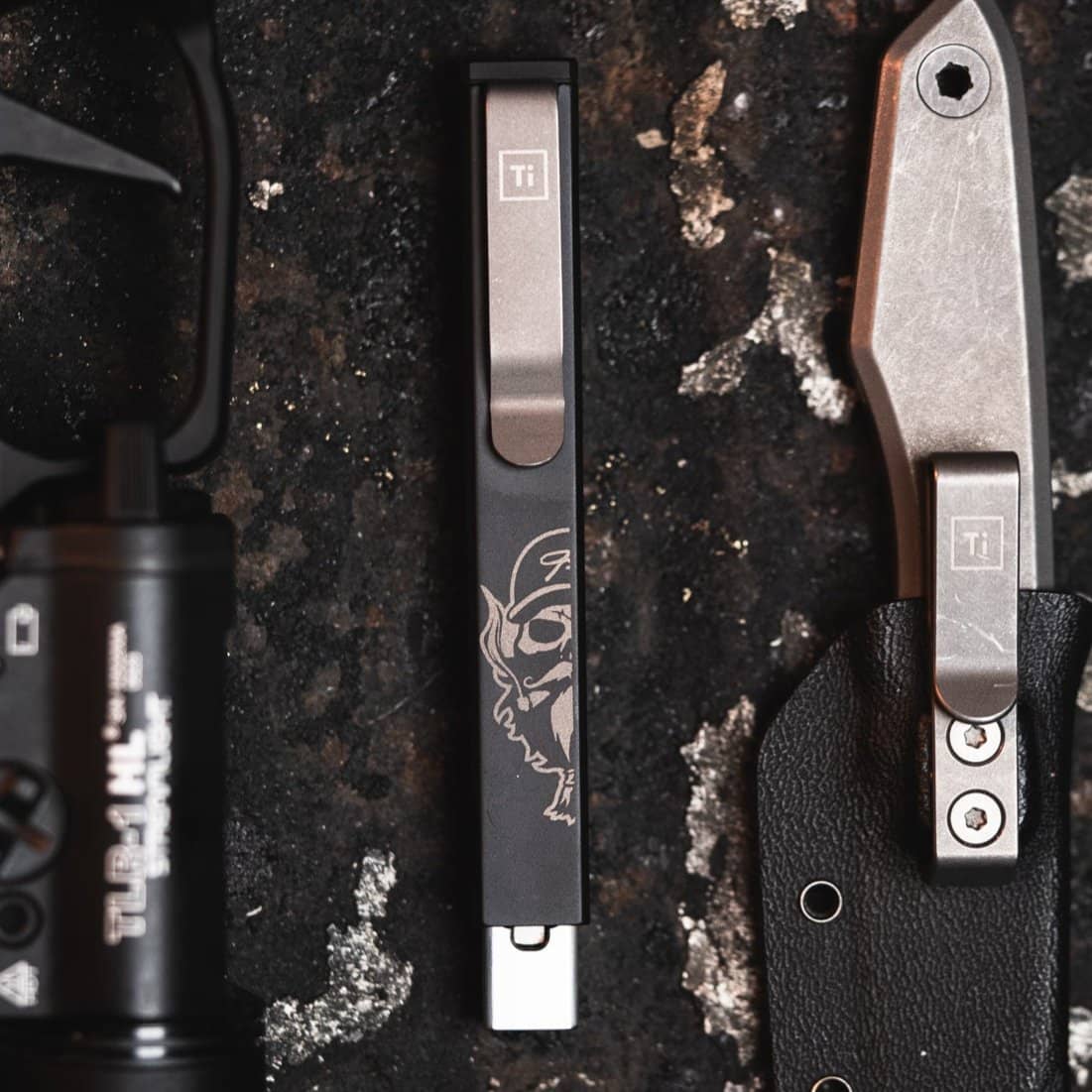 bigidesign-bit-bar-inline-bit-halter-titan-jeremy-siers image 1