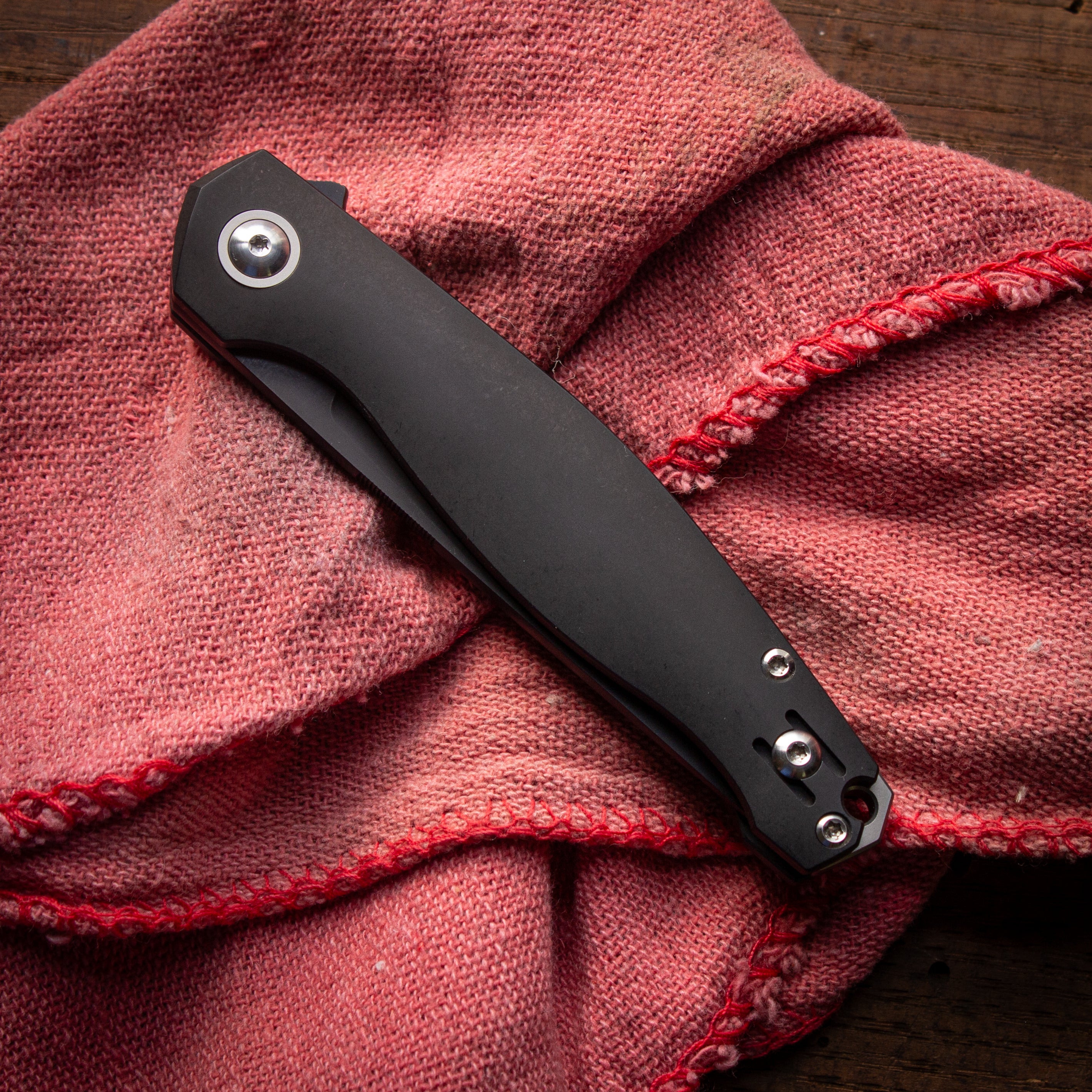 giantmouse-ace-sonoma-v2-taschenmesser-titanium-blackout image 8
