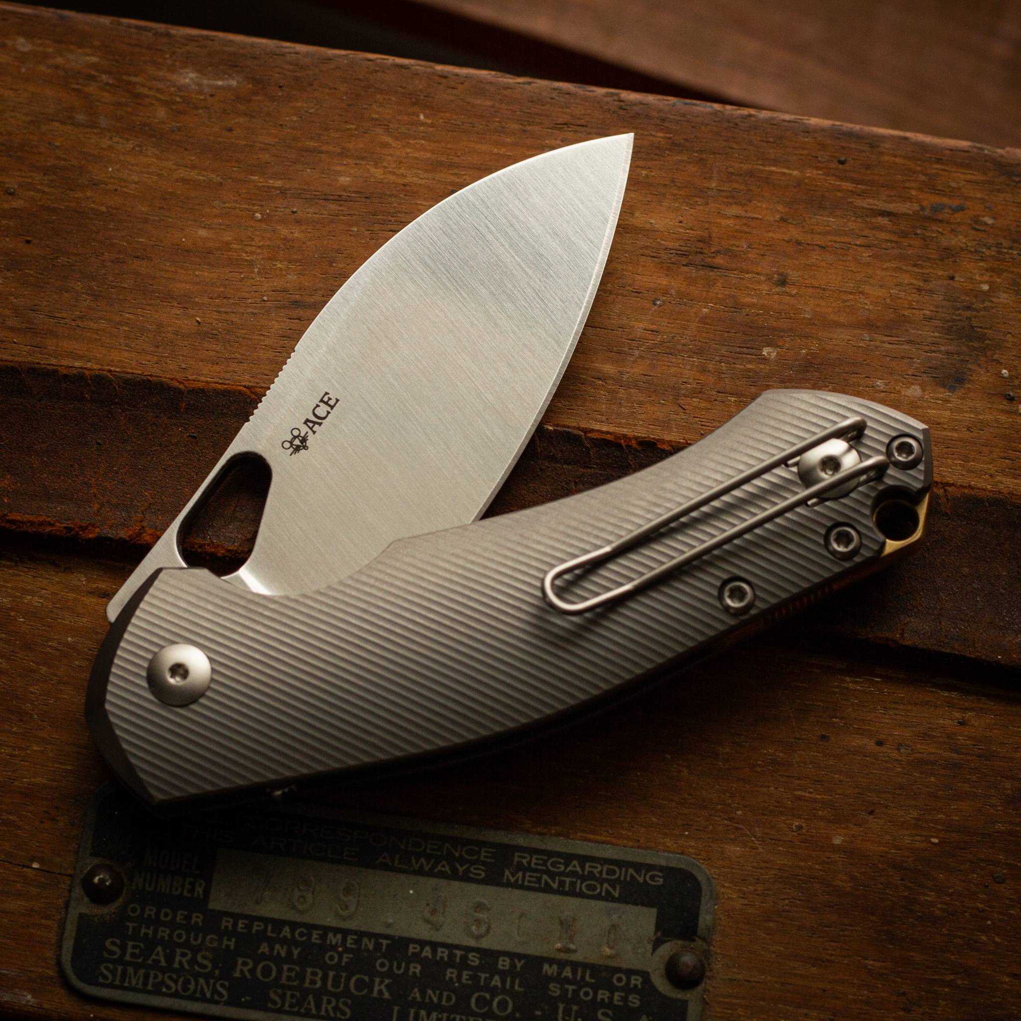 giantmouse-ace-biblio-xl-klappmesser-titan-magnacut image 4
