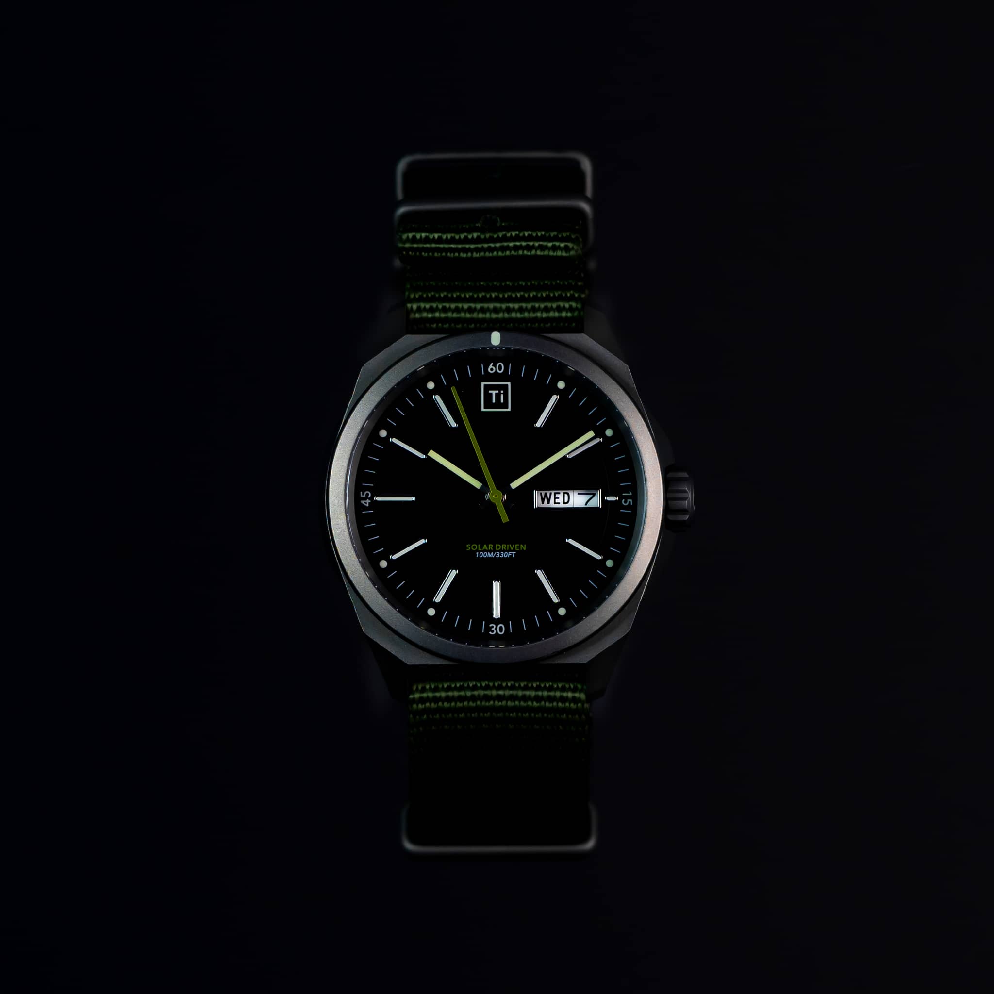 bigidesign-ti-field-watch-solaruhr-stonewashed-titan image 2