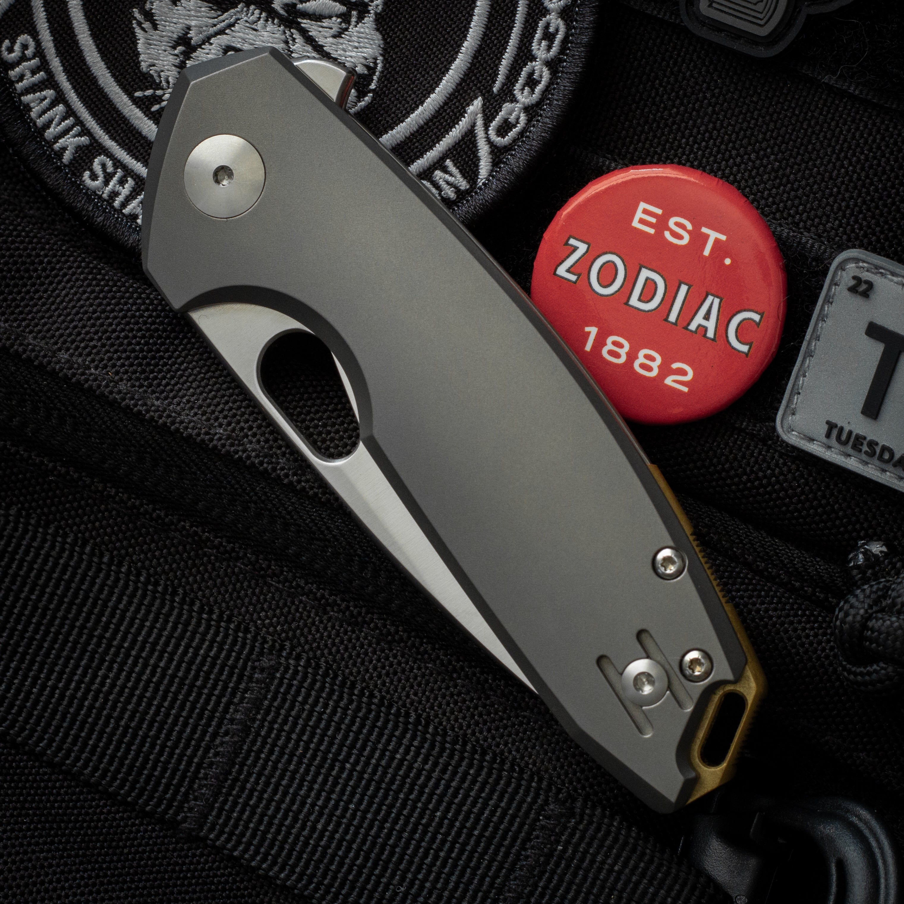 giantmouse-ace-tribeca-taschenmesser-magnacut-titan-satin-75mm image 5