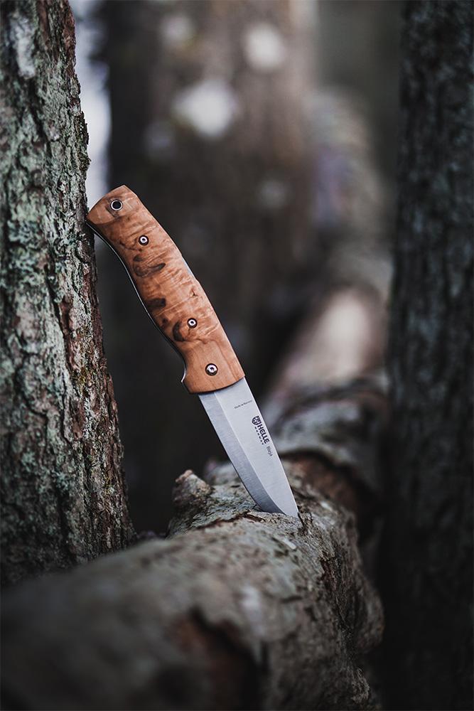 helle-bleja-klappmesser-maserbirke-lederscheide-85mm image 4