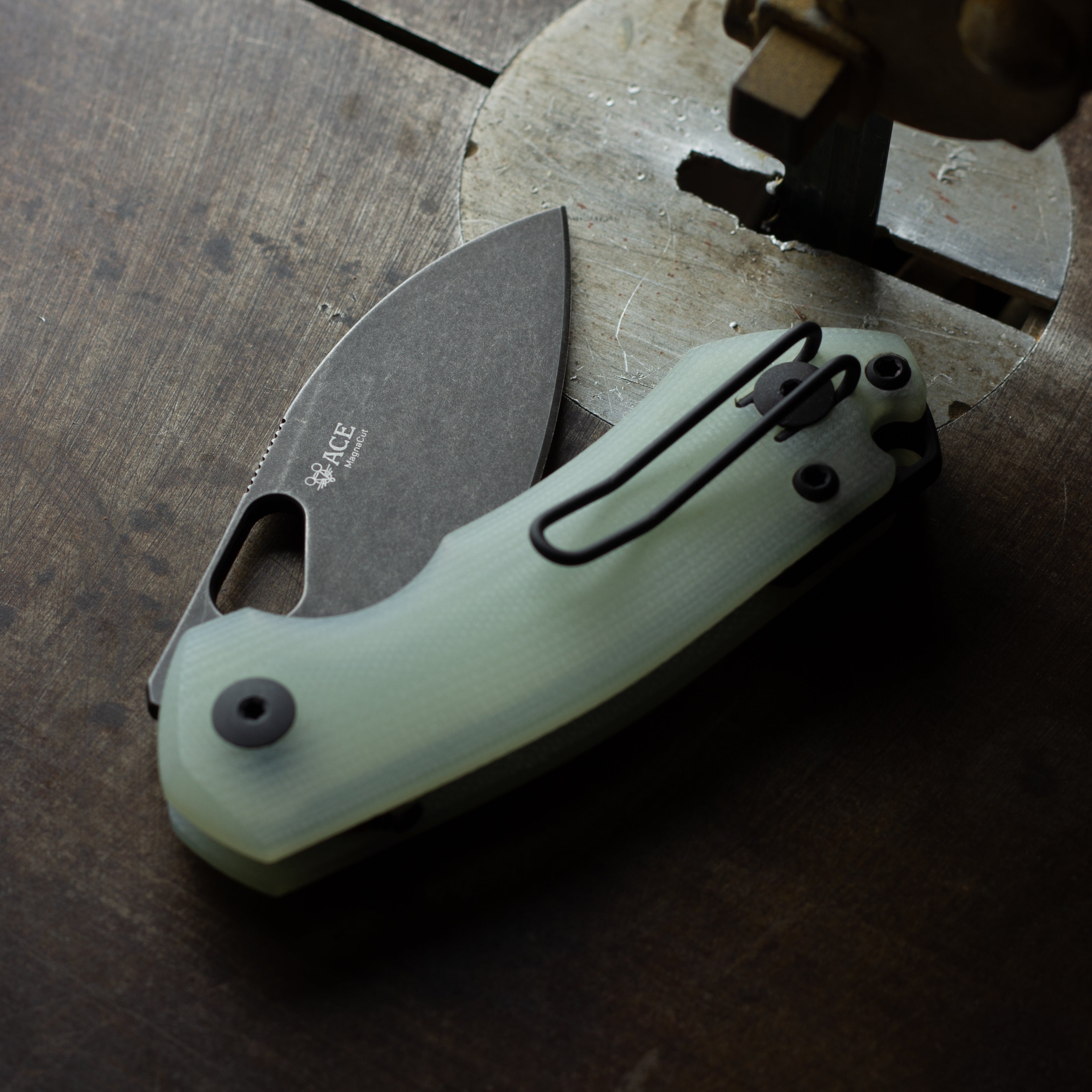 giantmouse-ace-riv-klappmesser-jade-g10-magnacut image 4