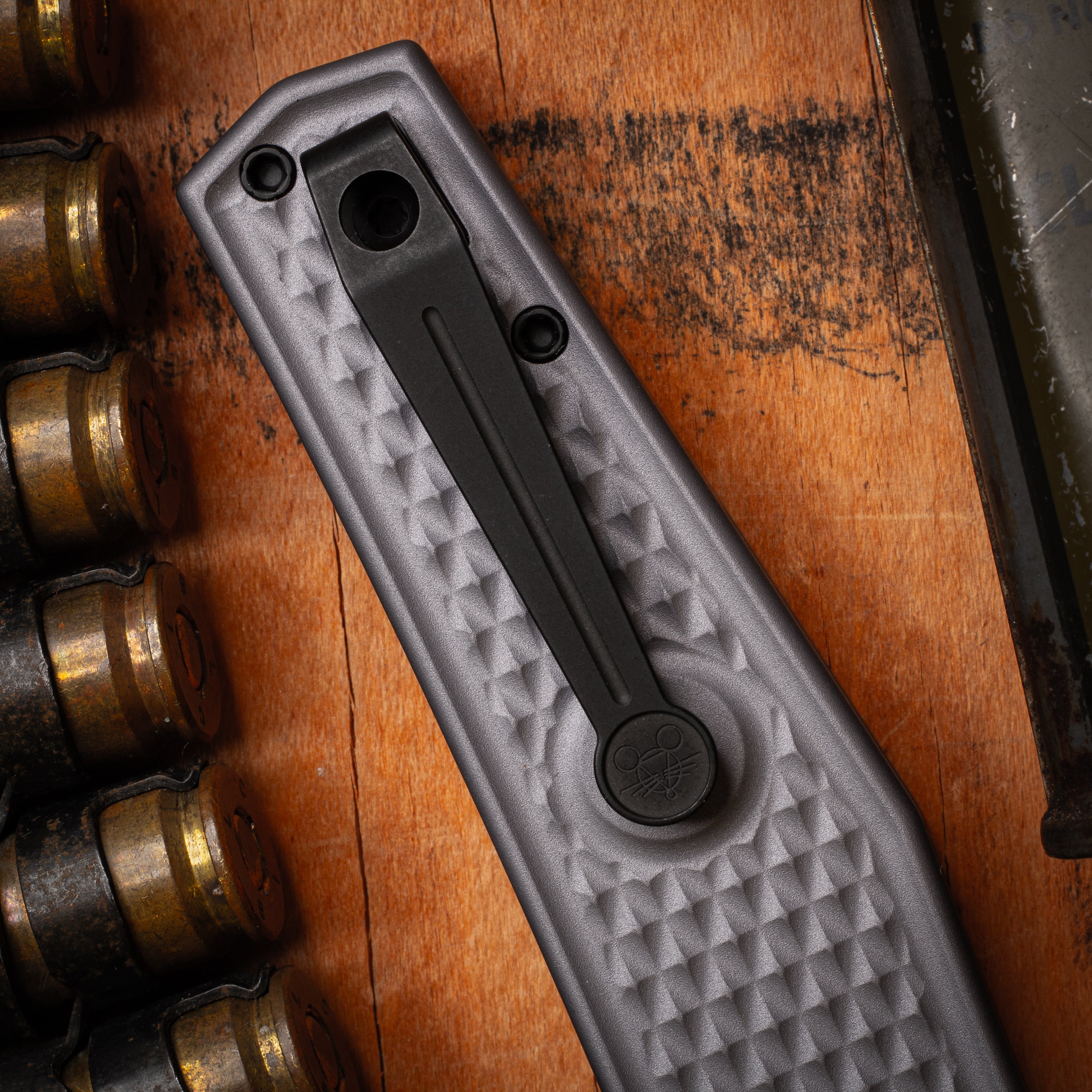 giantmouse-ace-elmer-automatikmesser-grey-diamond-aluminium image 7