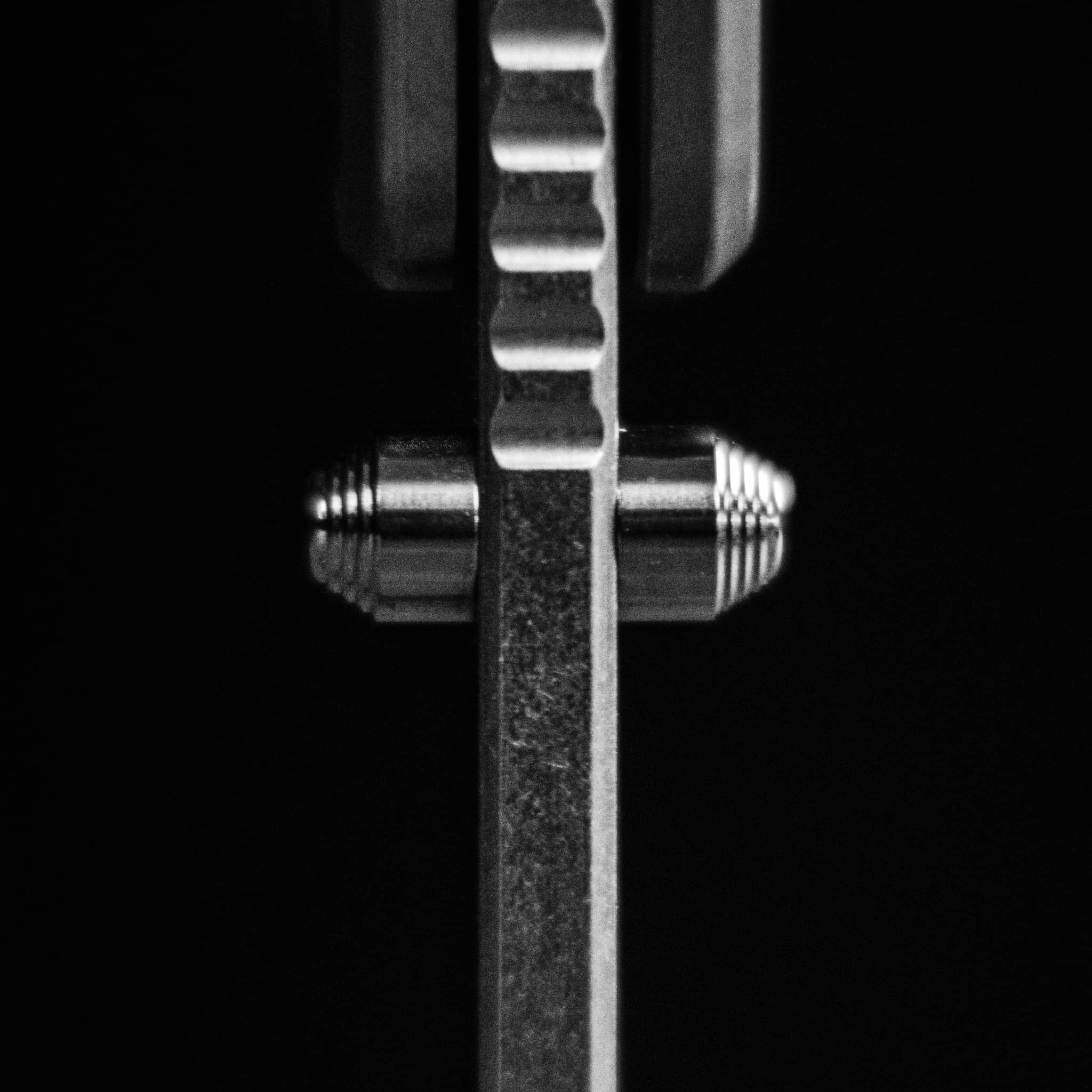bigidesign-ti-manu-taschenmesser-titan-s90v-drop-point image 6