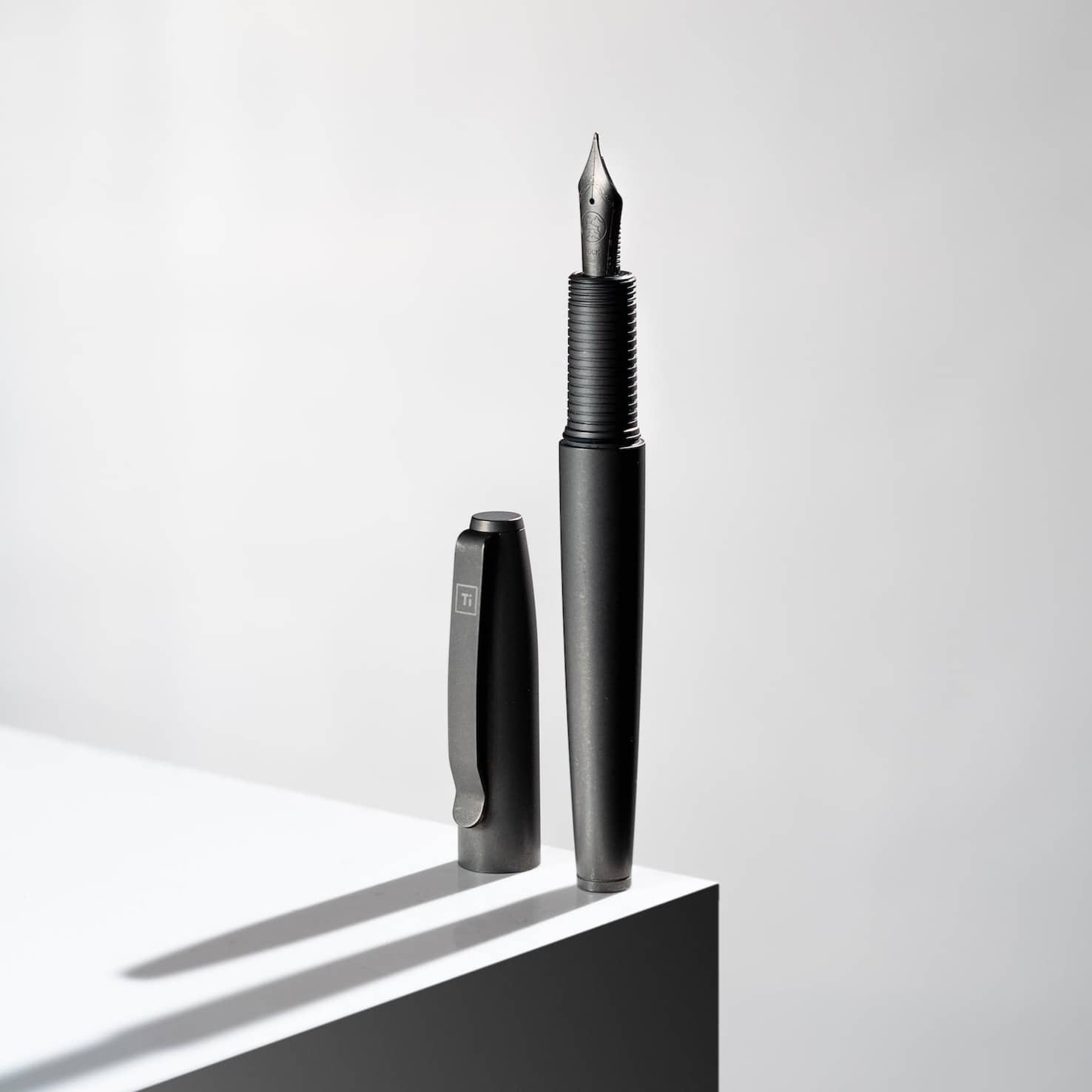bigidesign-ti-ultra-pen-titanstift-stonewashed-3-in-1 image 1
