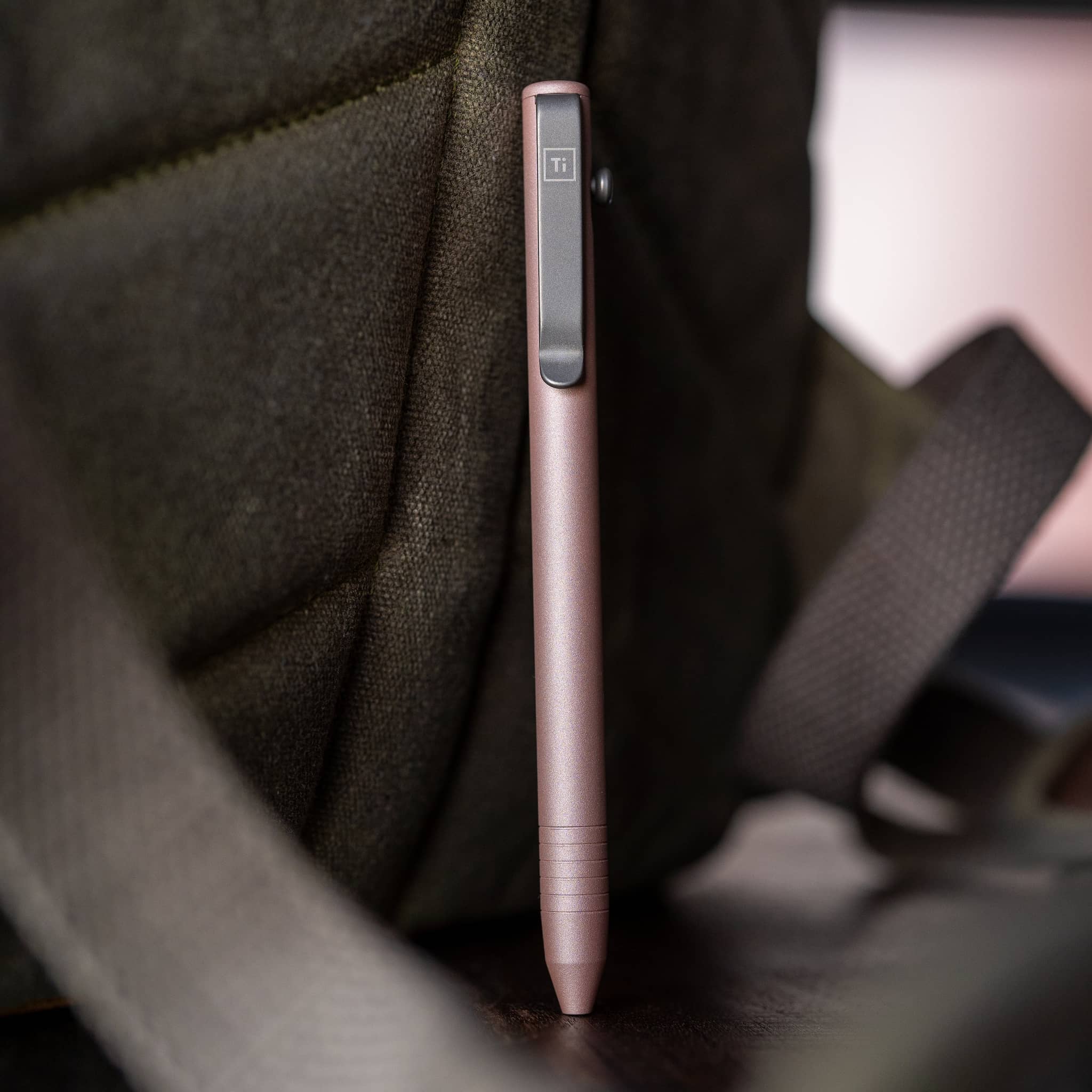 bigidesign-pens-slim-bolt-action-pen-rose-gold-cerakote image 2
