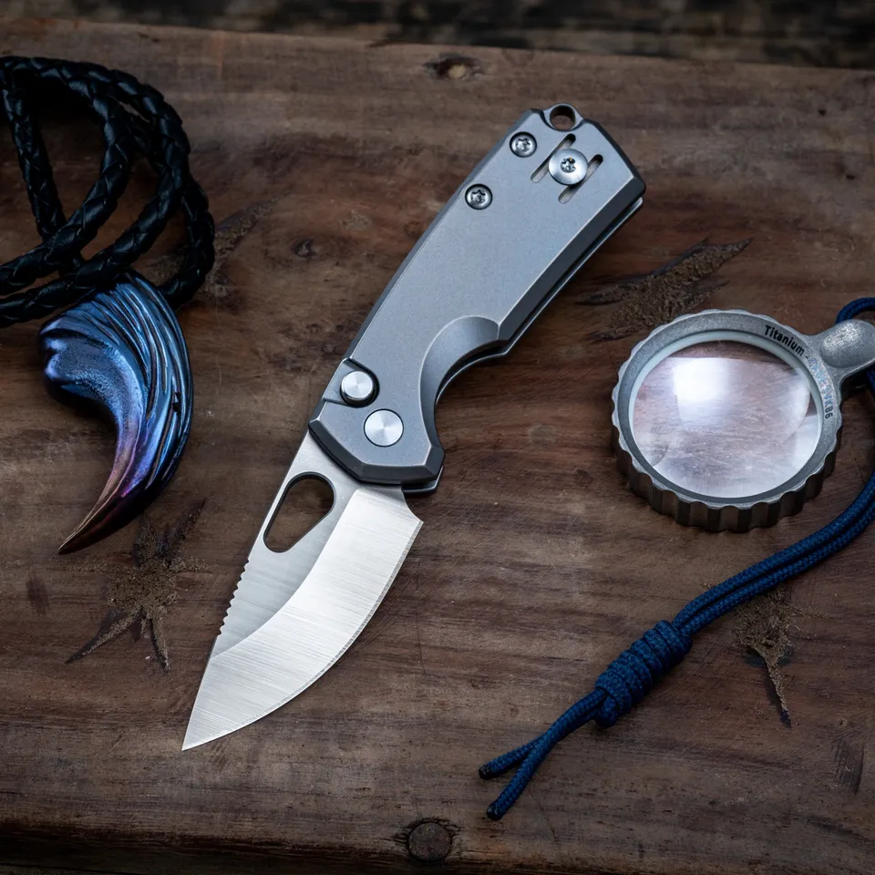 giantmouse-ace-tipsy-taschenmesser-titan-elmax-button-lock image 1