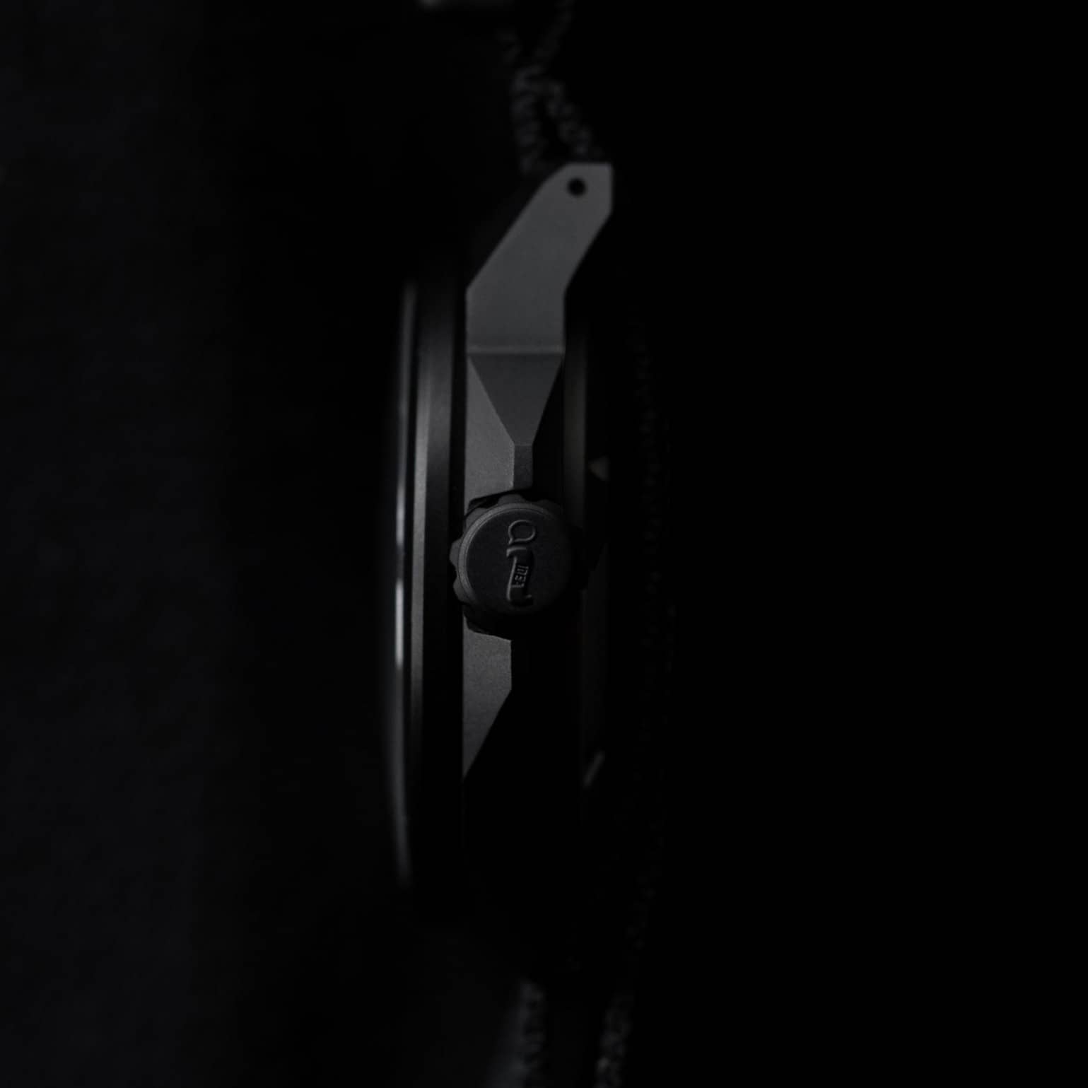 bigidesign-ti-field-watch-solaruhr-schwarz-titan image 6