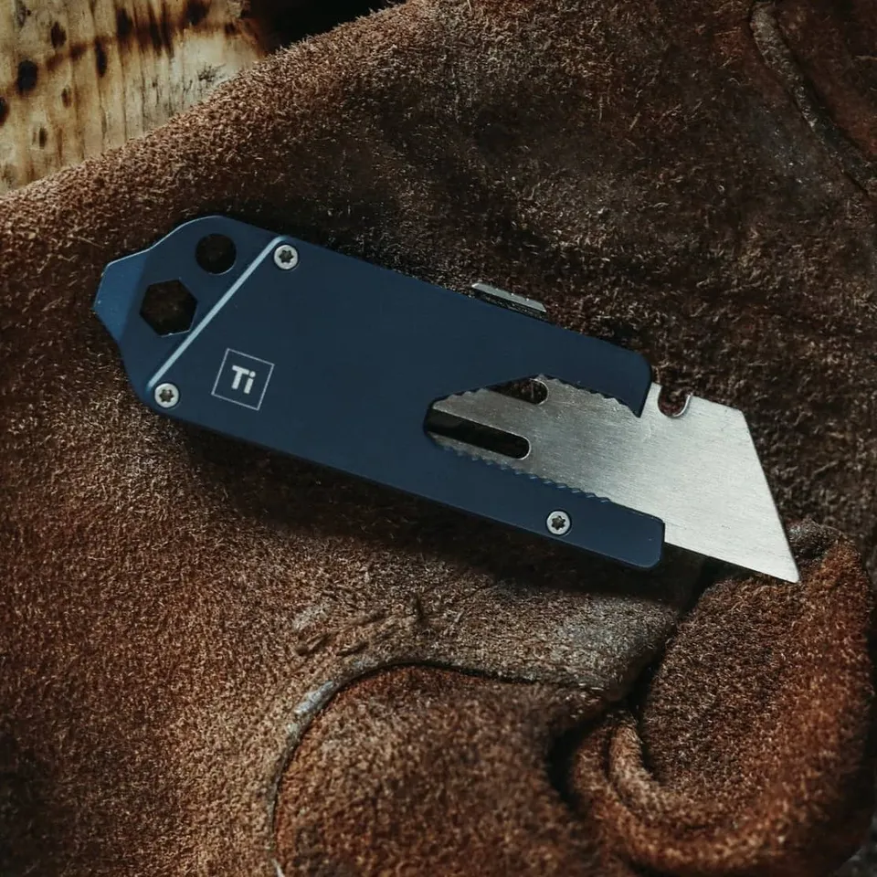 bigidesign-tpt-slide-taschenwerkzeug-blau-cerakote-titan image 1