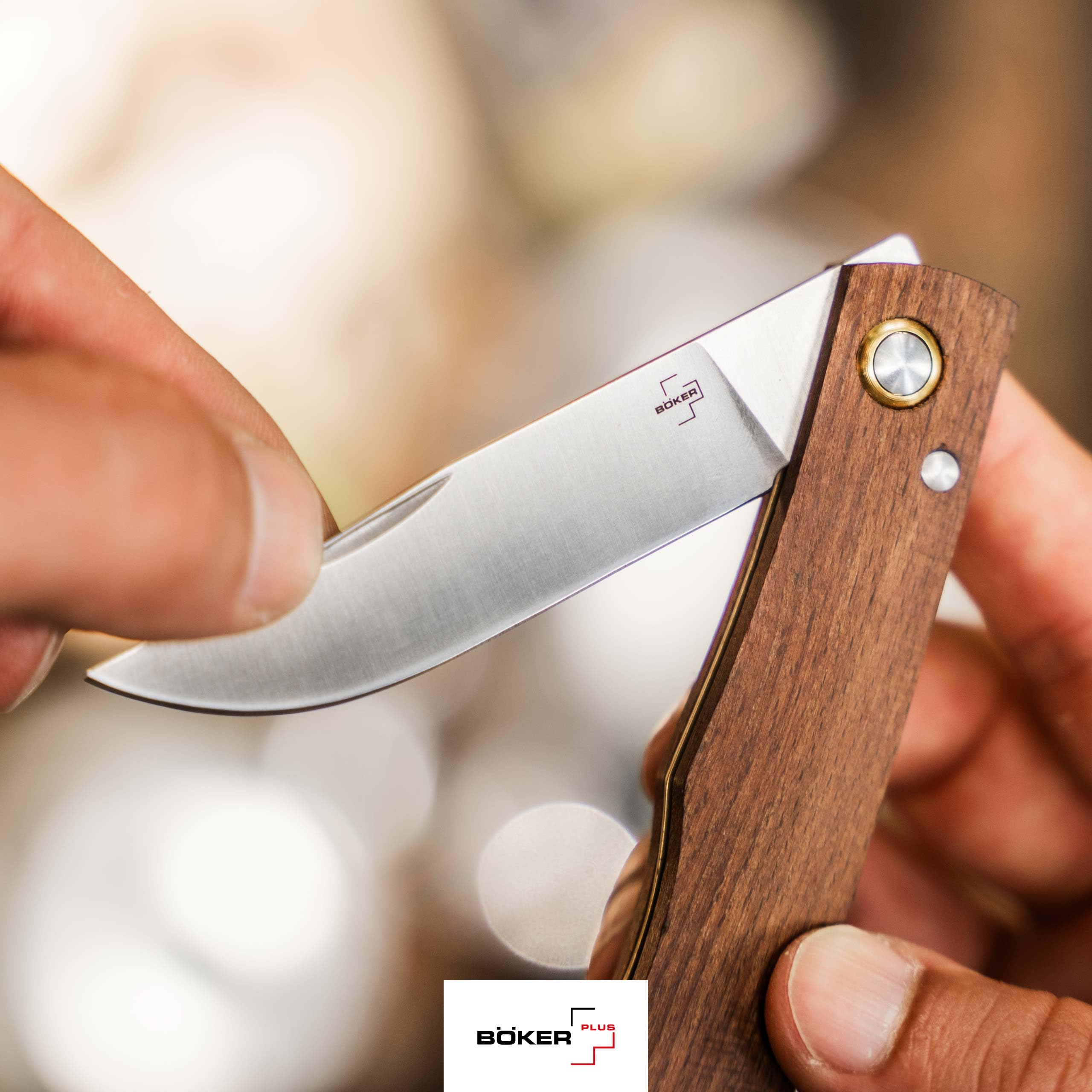 b-ker-plus-rusticus-medium-taschenmesser-holzgriff-42a-konform image 6