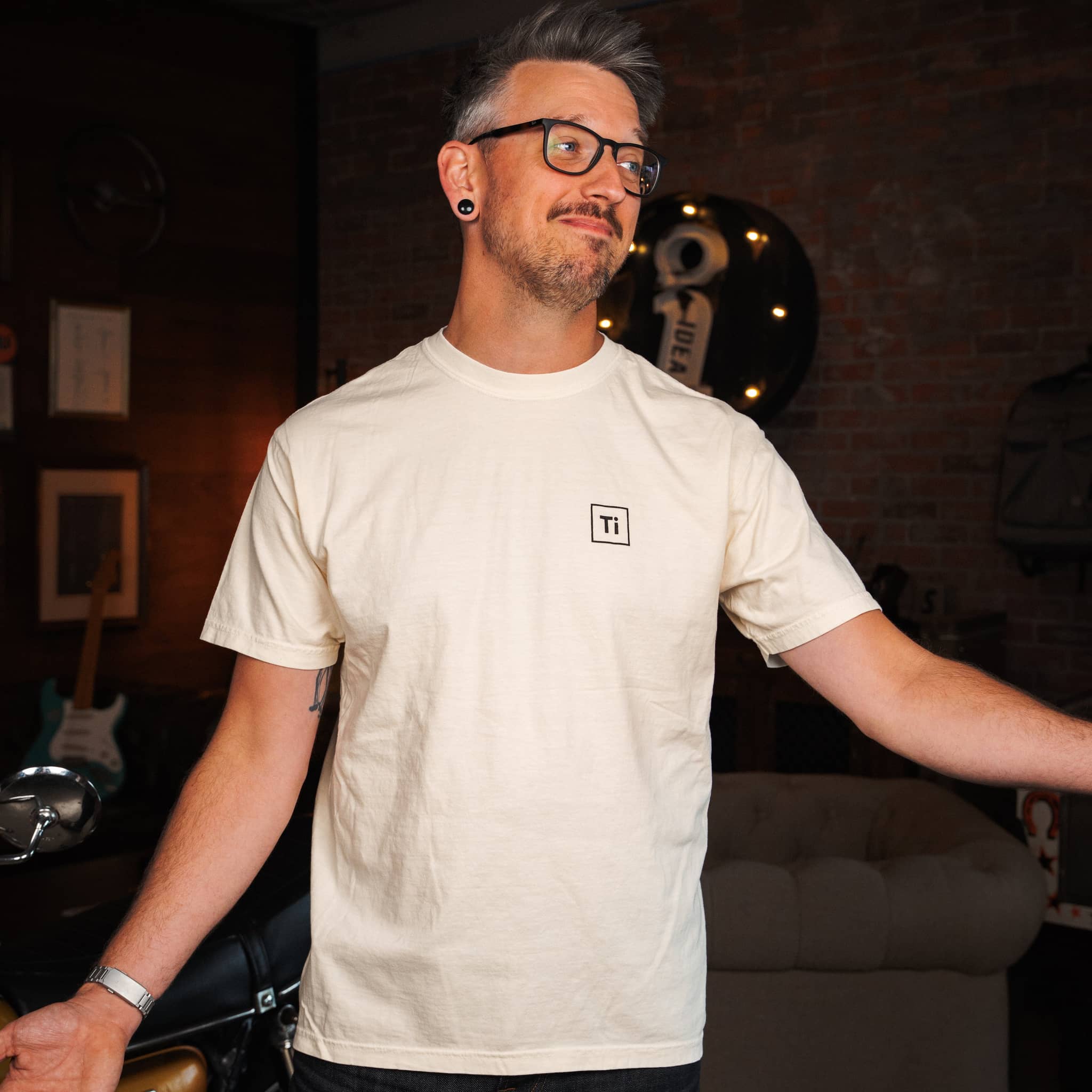 bigidesign-write-slice-fix-t-shirt-baumwolle-schwarz image 2