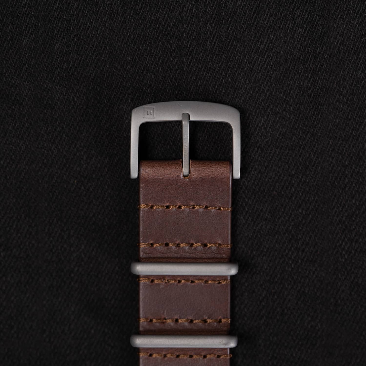 bigidesign-watch-strap-uhrenarmband-20-mm-black-nylon image 6