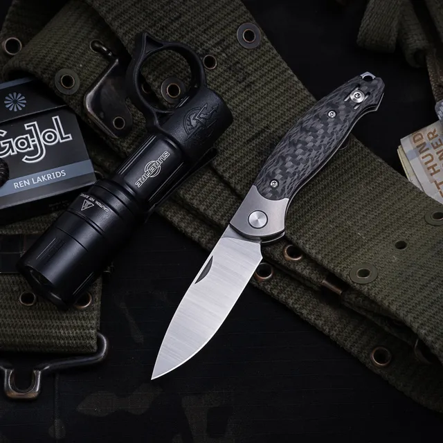 giantmouse-ace-farley-taschenmesser-carbon-fiber-elmax image 1