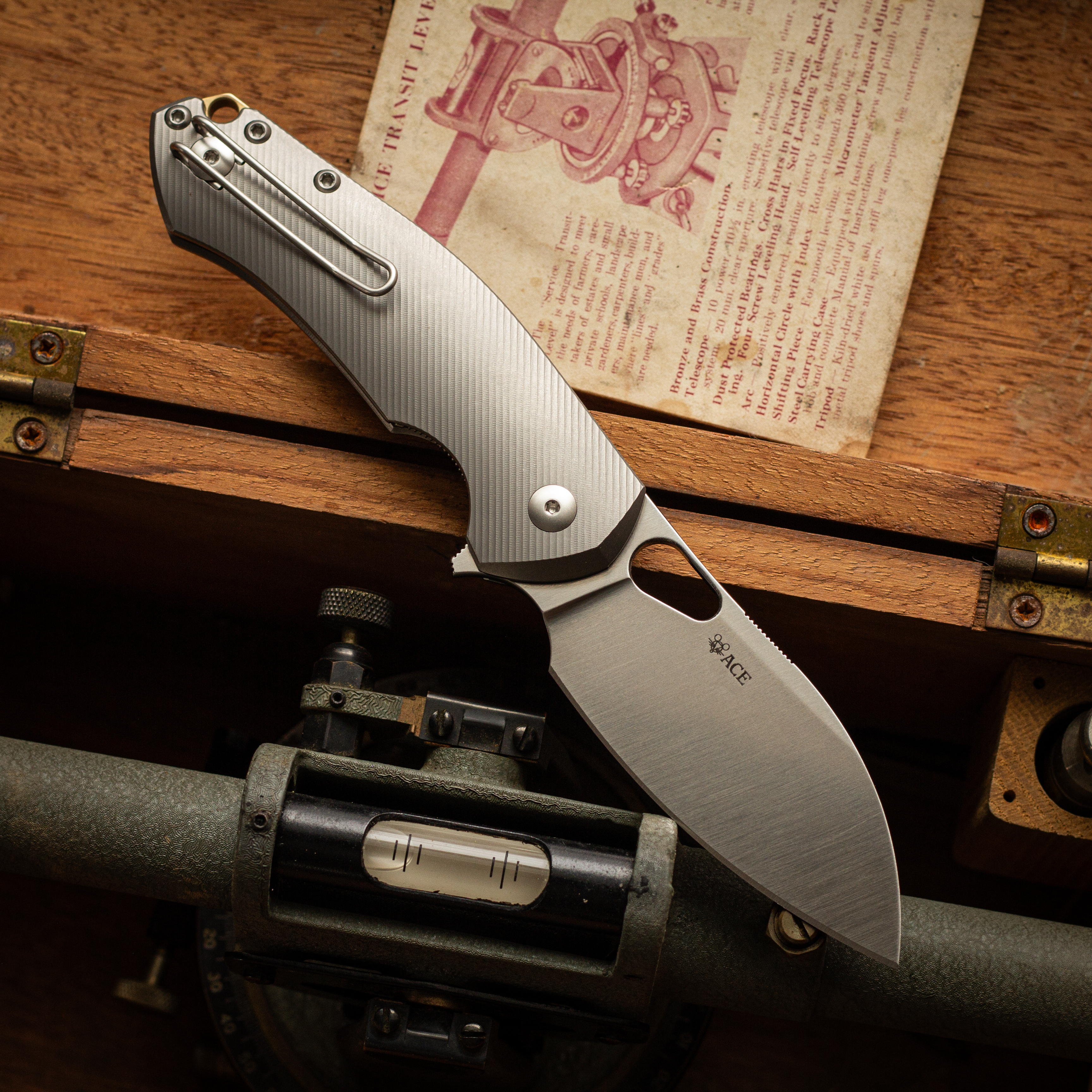 giantmouse-ace-biblio-xl-klappmesser-titan-magnacut image 1