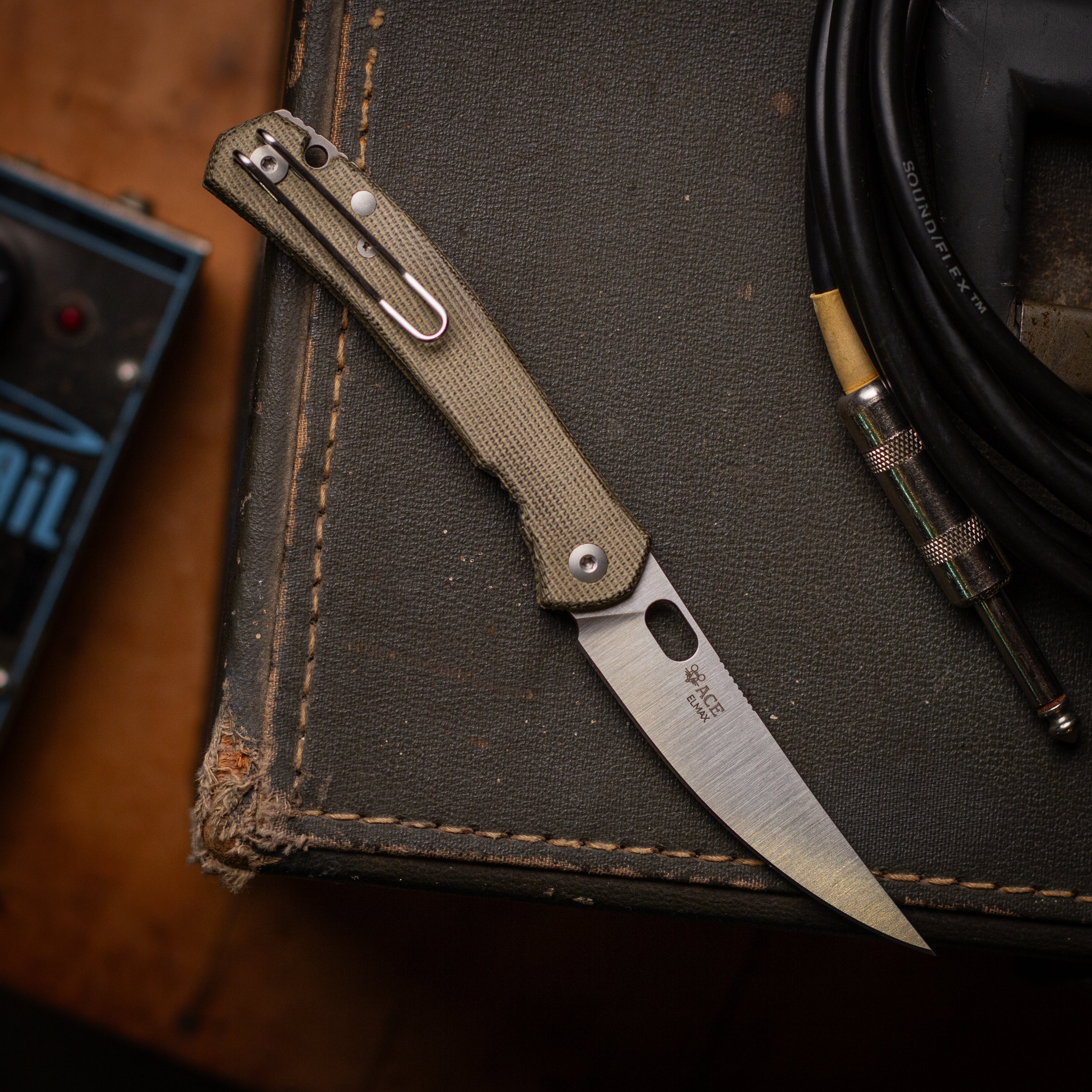 giantmouse-ace-bleecker-klappmesser-green-canvas-elmax image 2