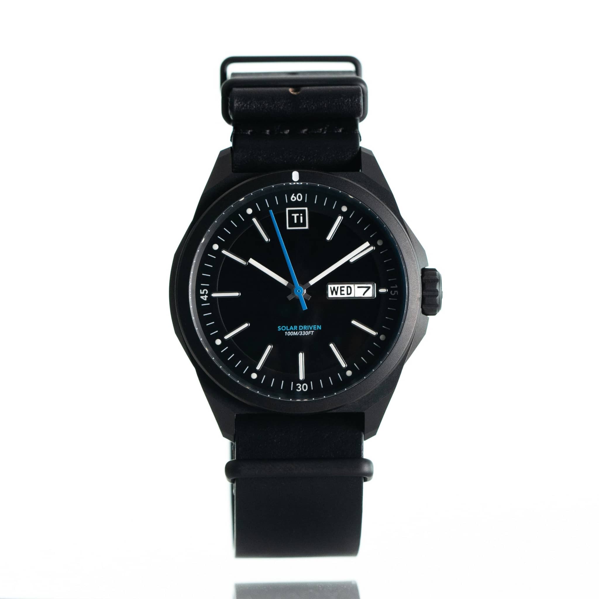 bigidesign-ti-field-watch-solaruhr-schwarz-titan image 1