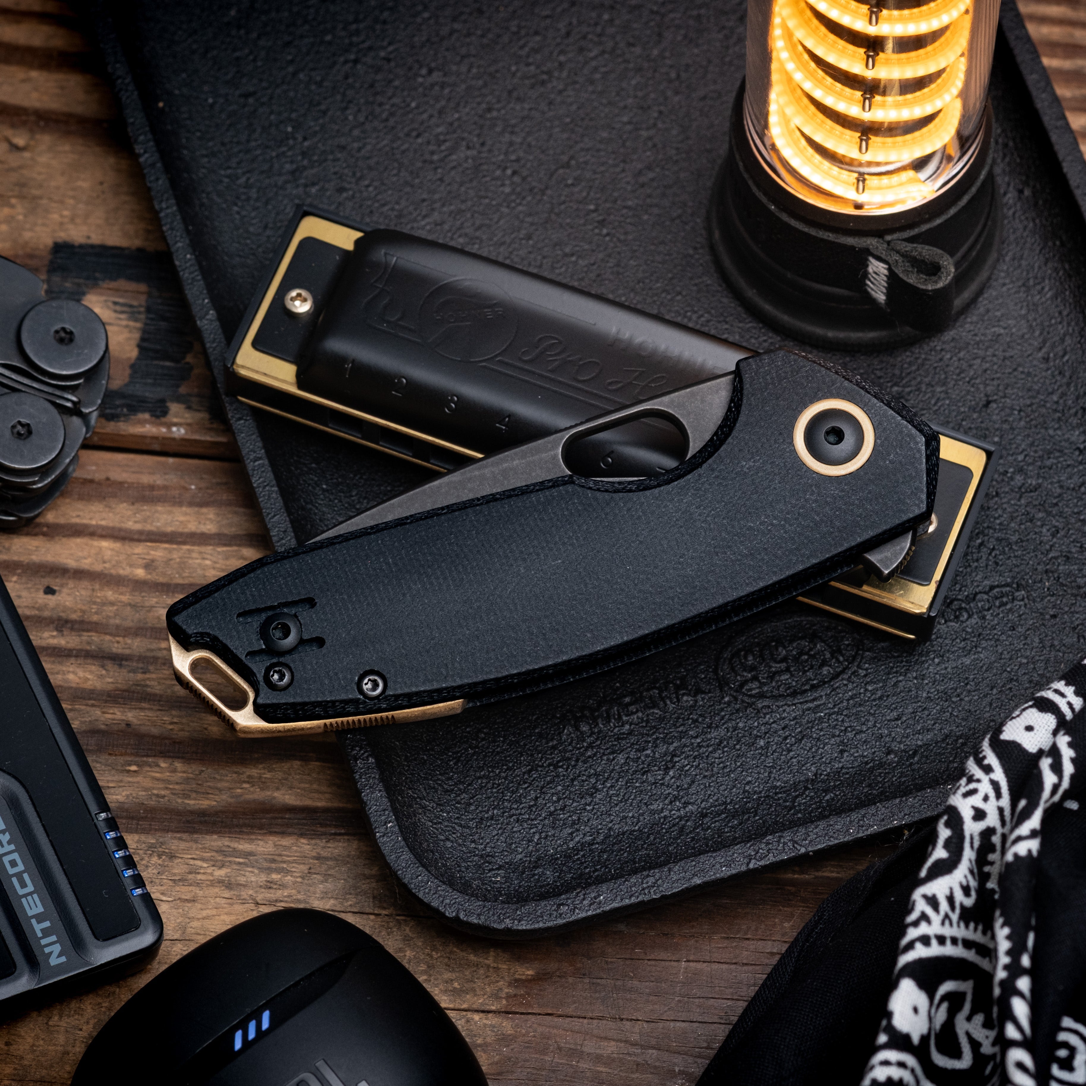 giantmouse-ace-tribeca-klappmesser-black-brass-magnacut image 7
