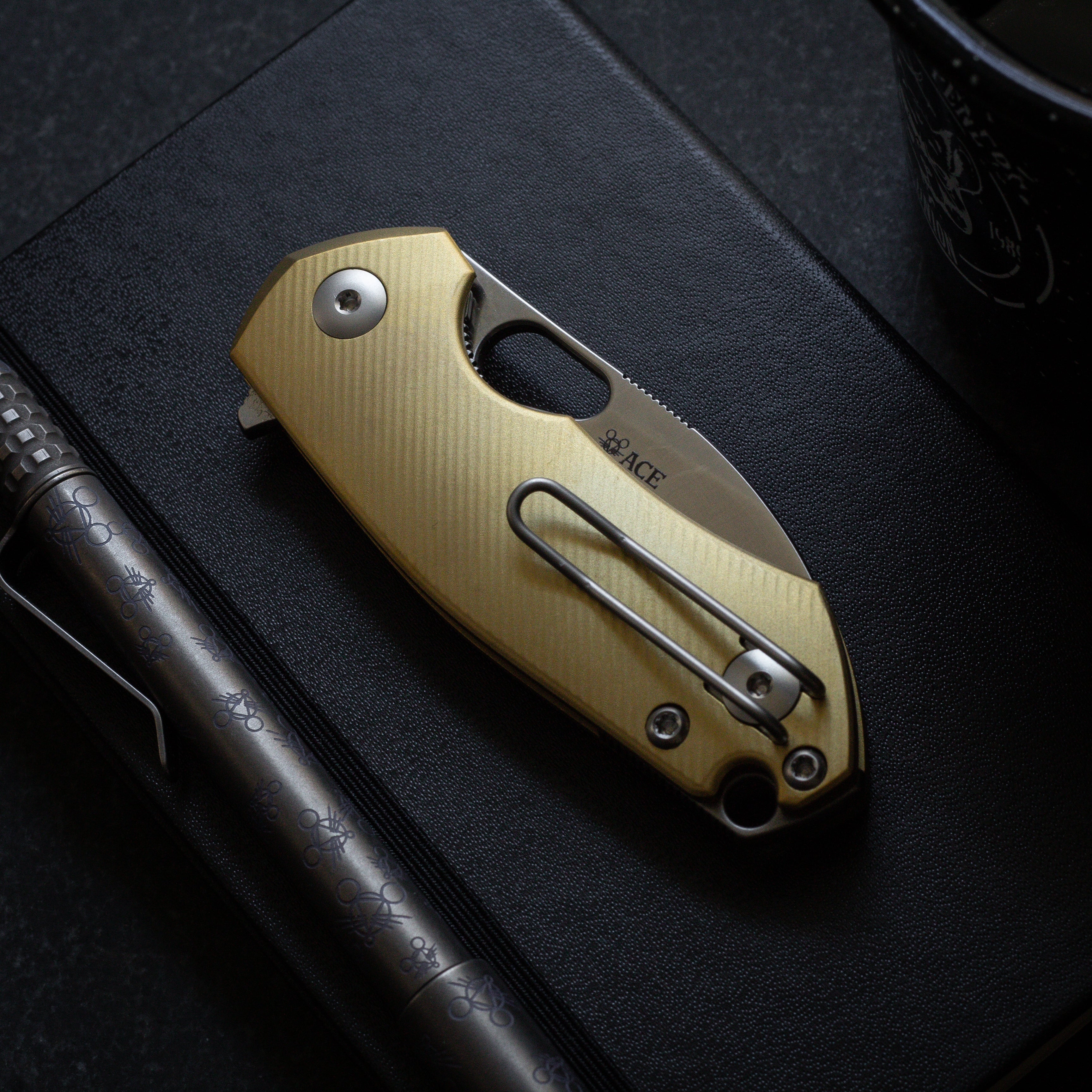 giantmouse-ace-riv-klappmesser-messing-magnacut image 4