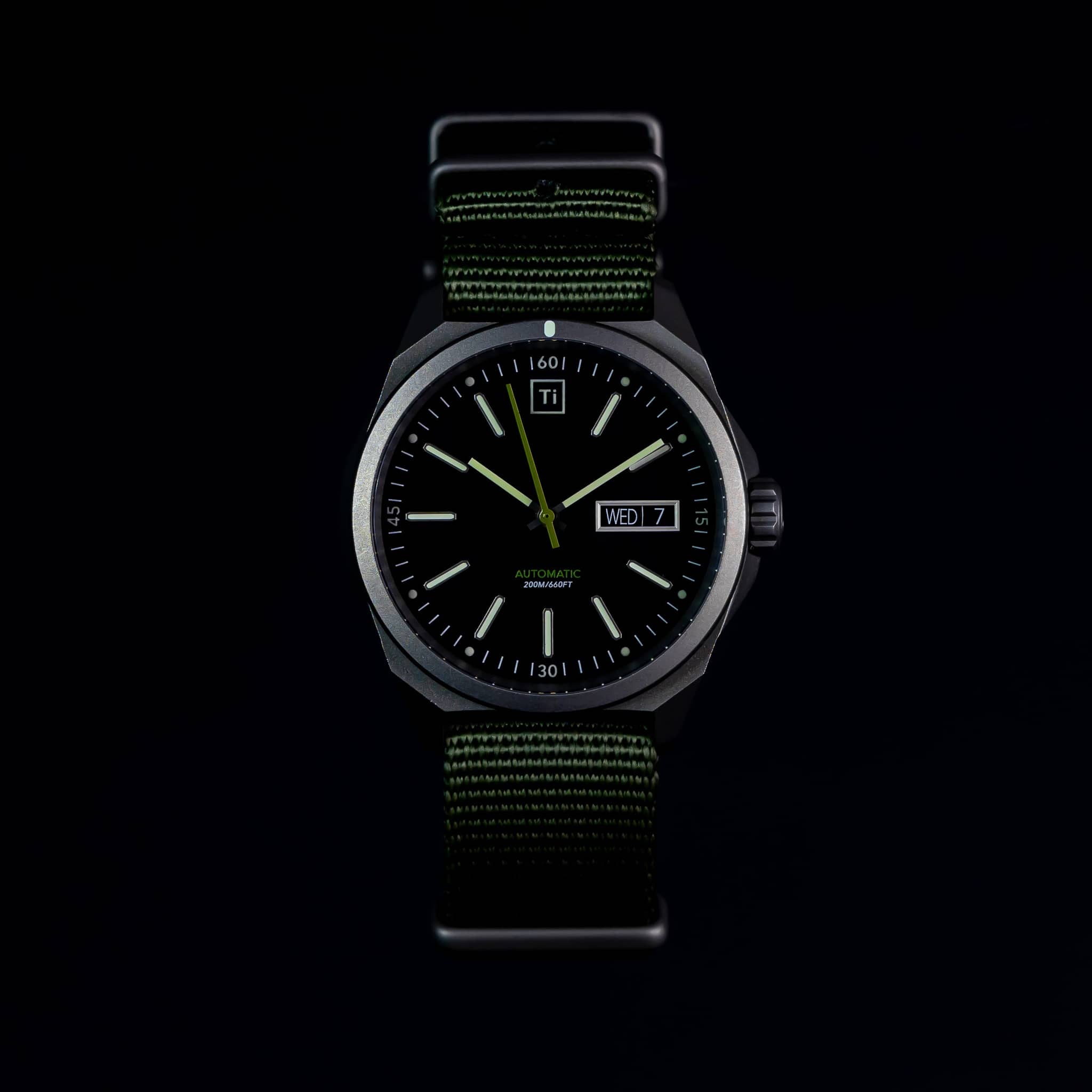 bigidesign-ti-field-watch-automatikuhr-stonewashed-titan image 2