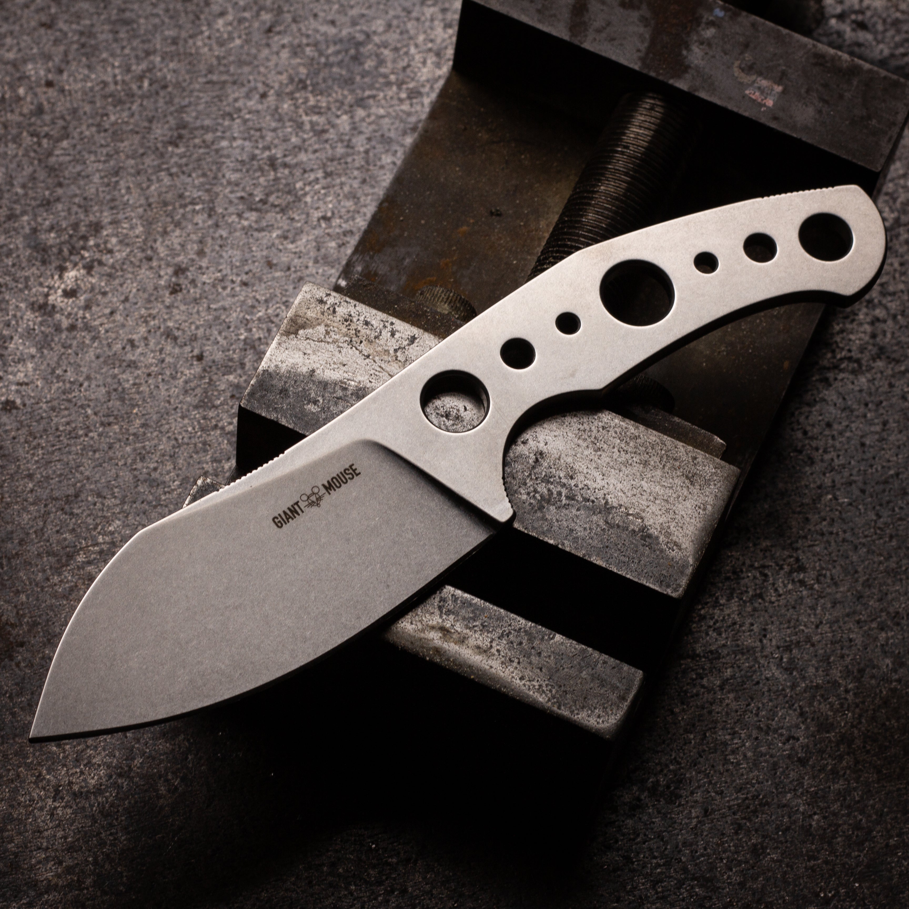 giantmouse-gmf1-xl-feststehendes-messer-green-canvas-micarta image 3