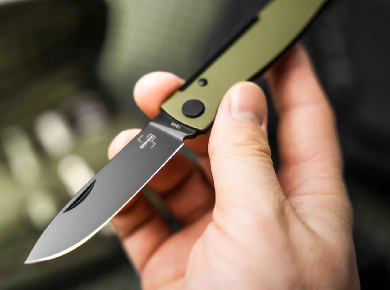 b-ker-plus-atlas-taschenmesser-od-green-12c27-mit-gravur image 4