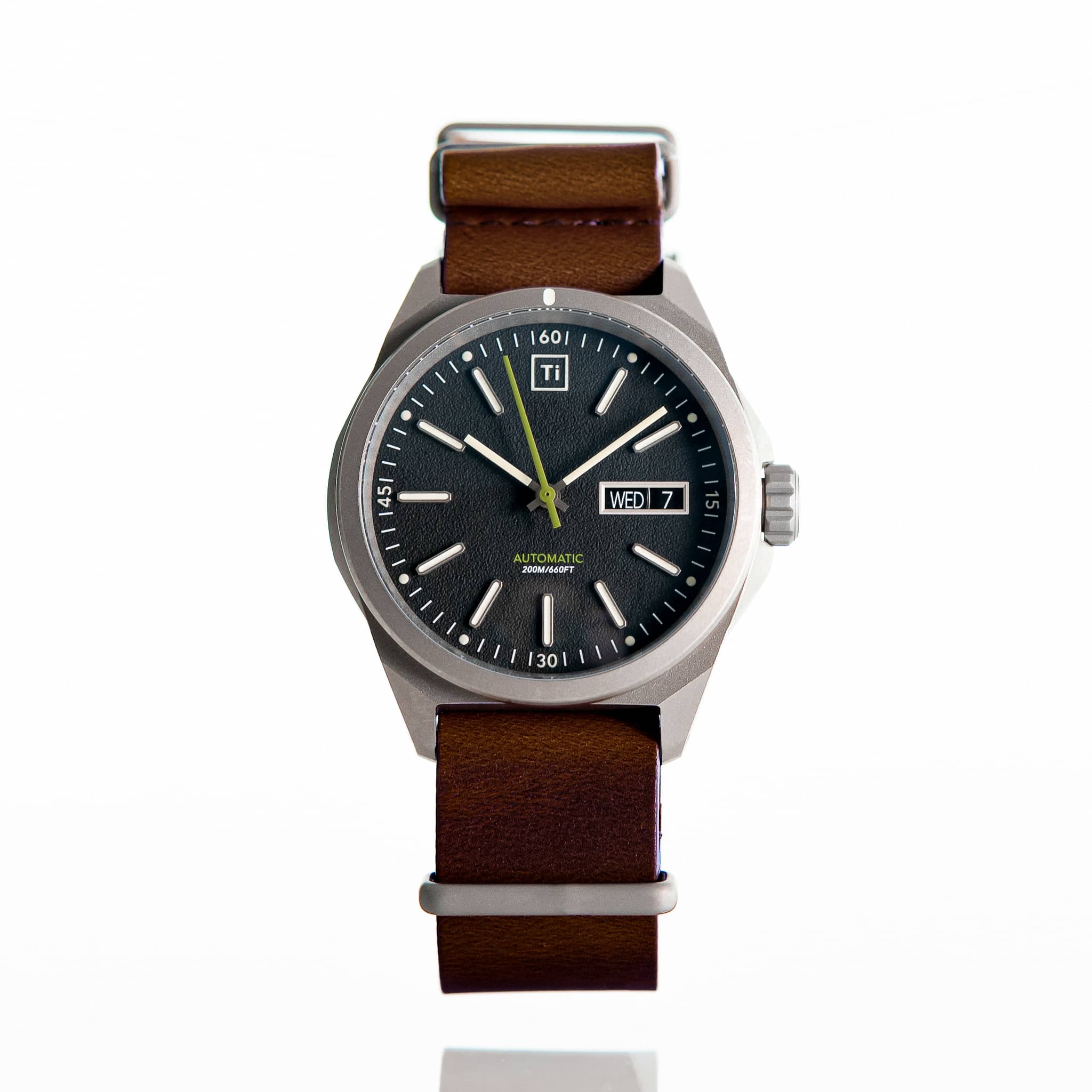 bigidesign-ti-field-watch-automatikuhr-stonewashed-titan image 1