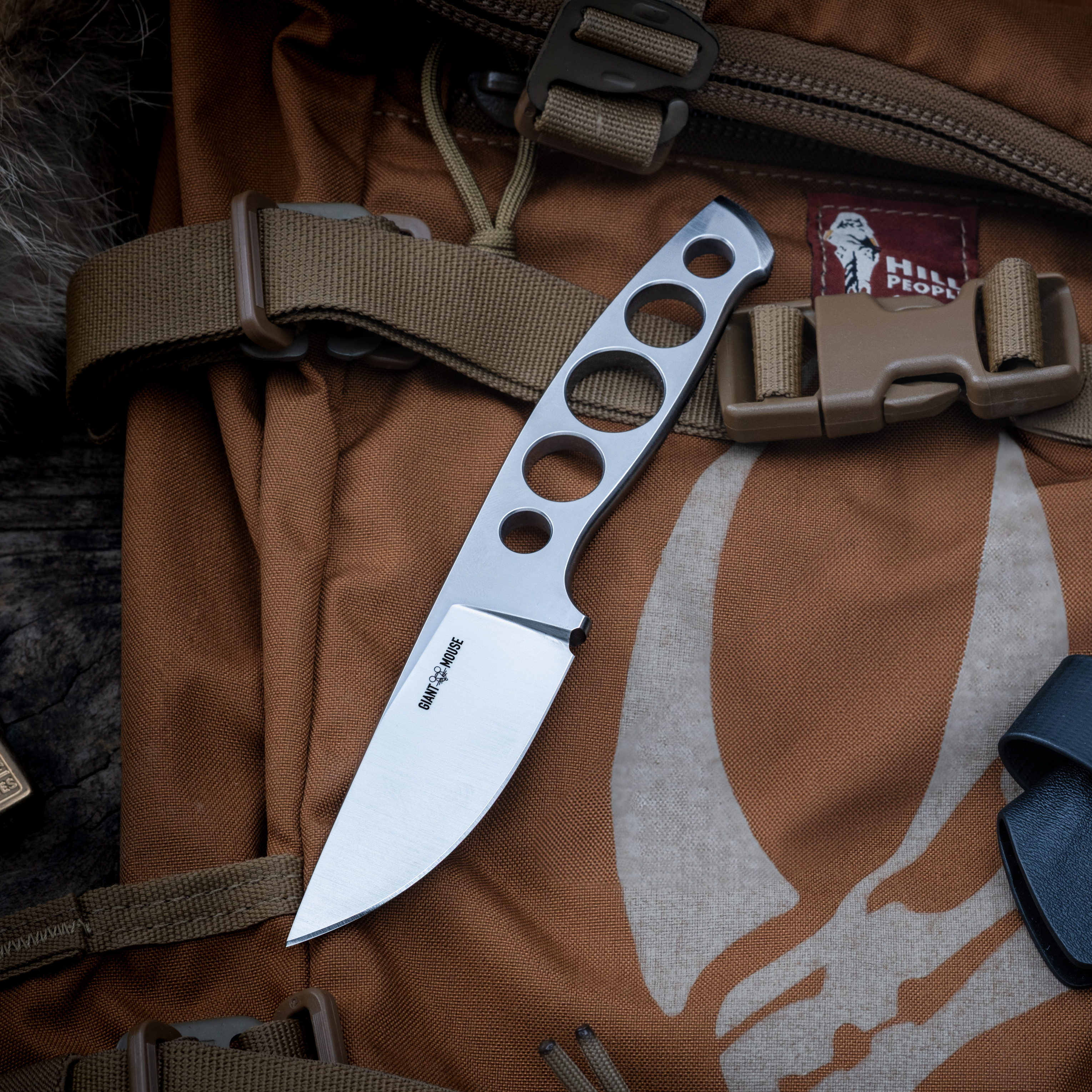 giantmouse-gmf5-satin-feststehendes-messer-n690-kydex image 1
