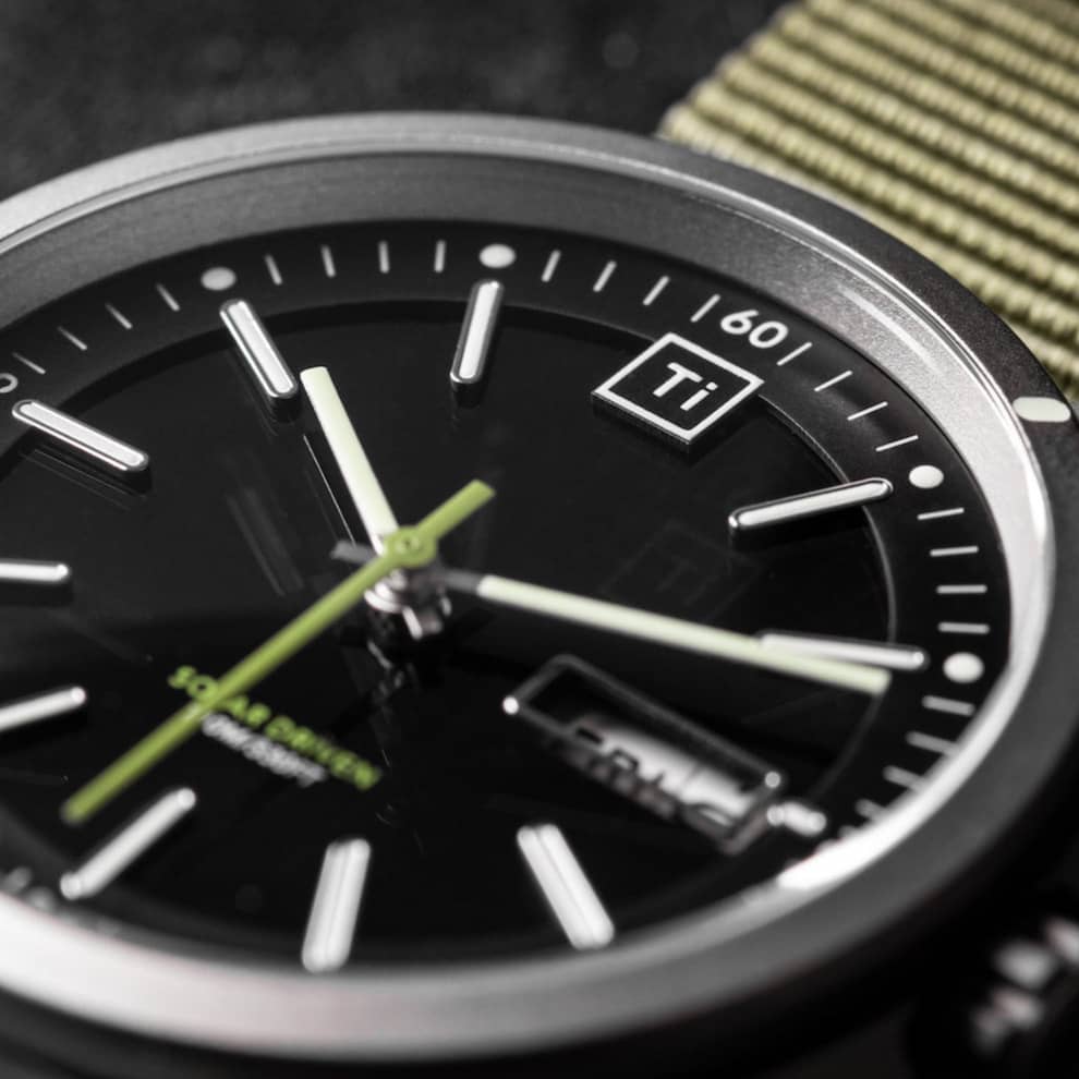 bigidesign-ti-field-watch-solaruhr-stonewashed-titan image 5