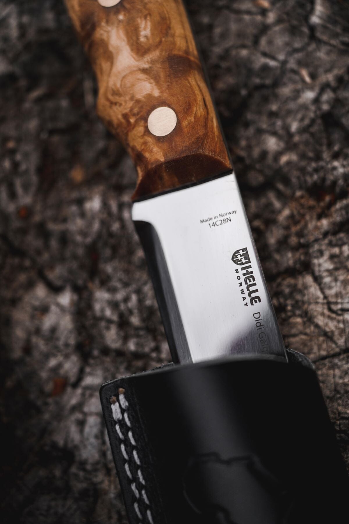 helle-didi-galgalu-outdoormesser-14c28n-maserbirke image 6