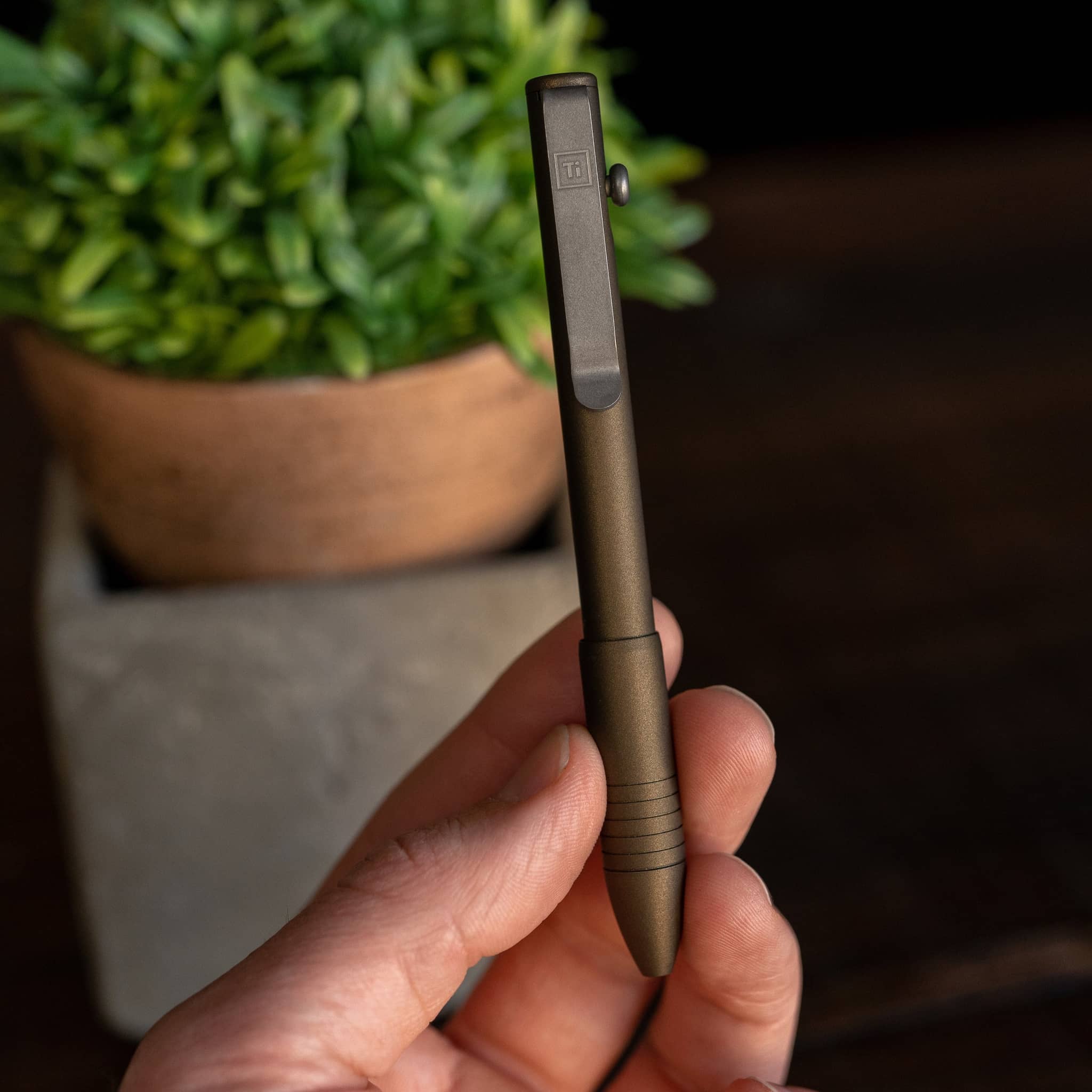 bigidesign-pens-bolt-action-pen-midnight-bronze-cerakote image 3